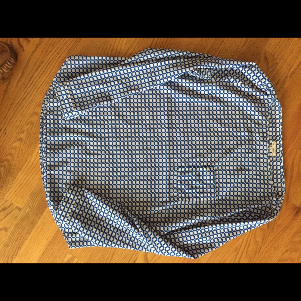 Women’s dress shirt